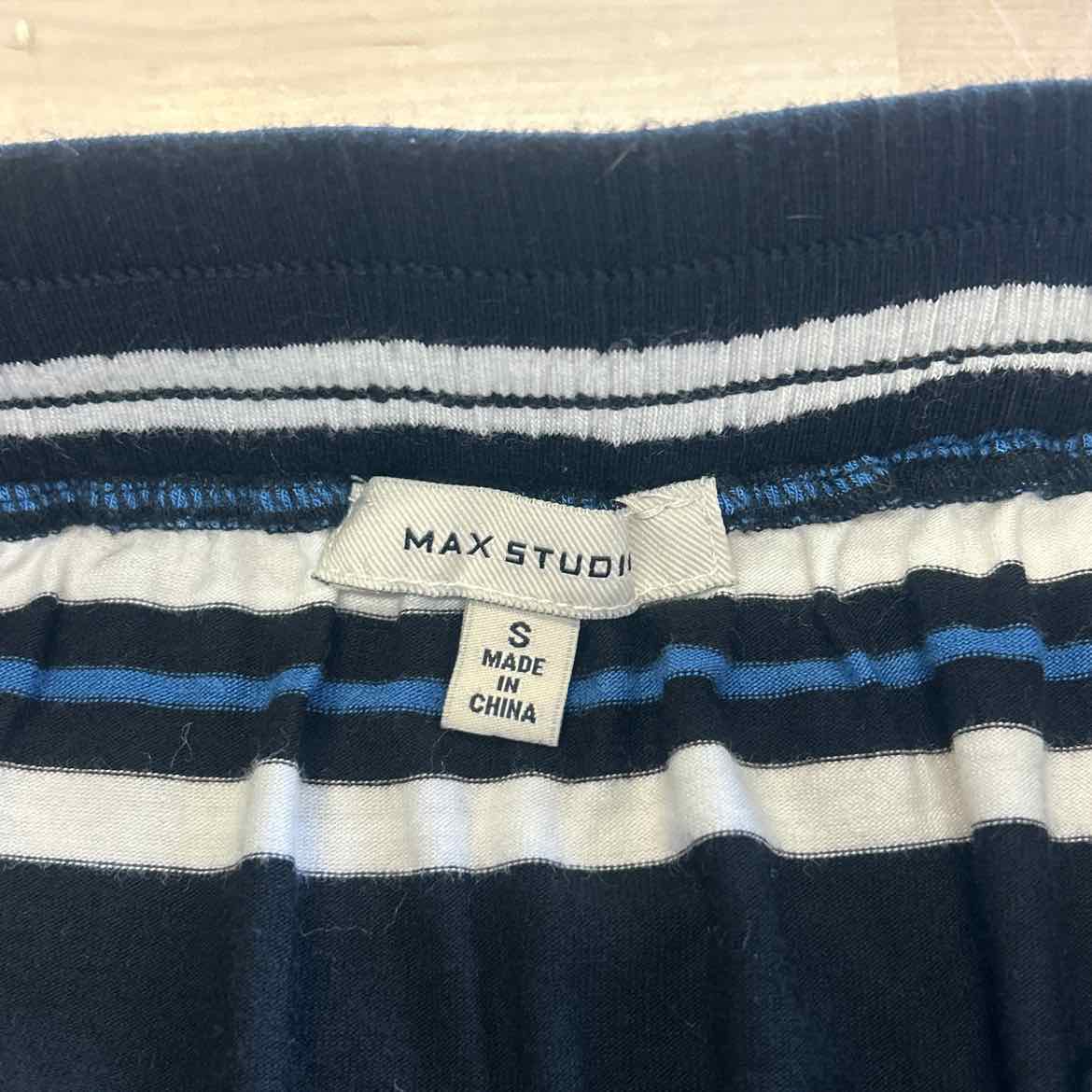 Max Studio Size S Black/White Preloved Skirt