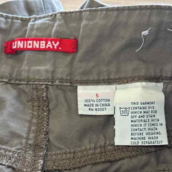 Unionbay Size 5 Brown Shorts