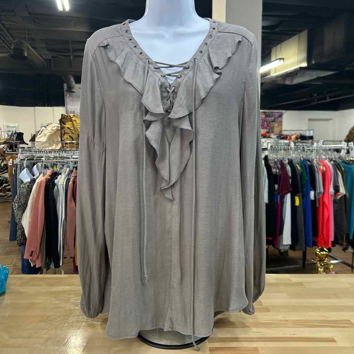 Pleione Size L Gray Preloved Blouse LS