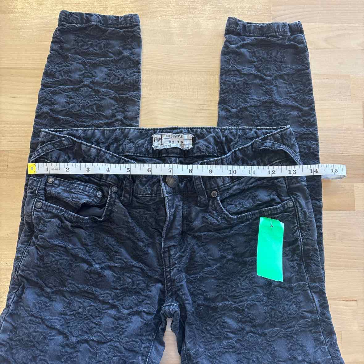 Free People Size 24 Black Jeans