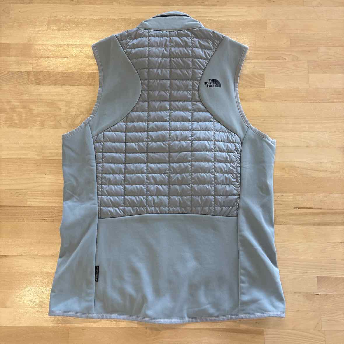 The North Face Size L Gray Vest