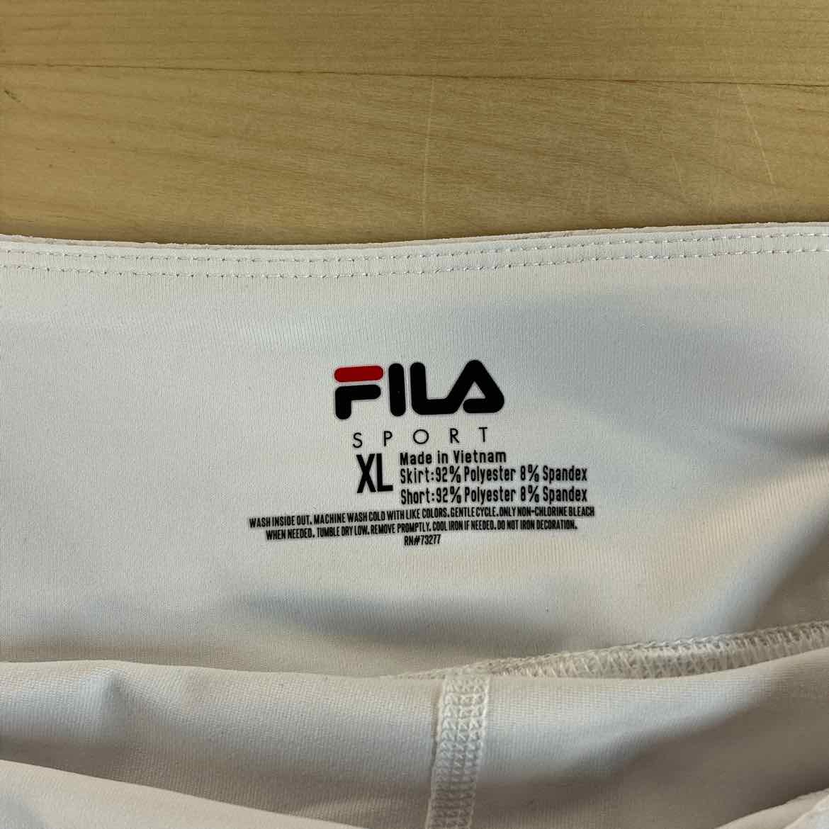 Fila Size XL White Preloved Skirt