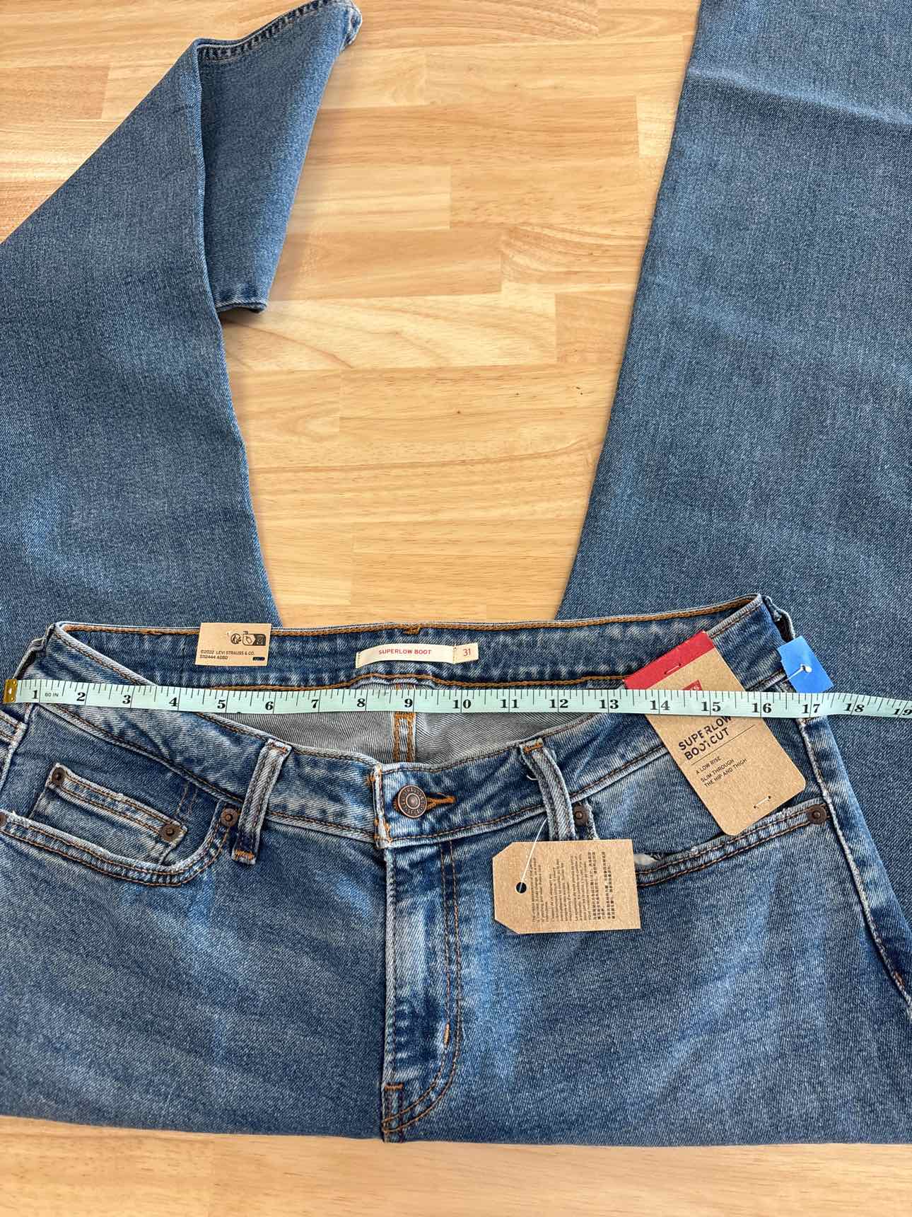 Levi's Size 31 Blue Denim New Jeans