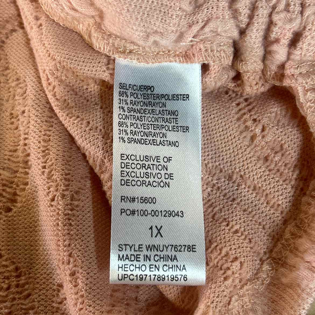 Democracy Size 1X Pink Preloved Sweater
