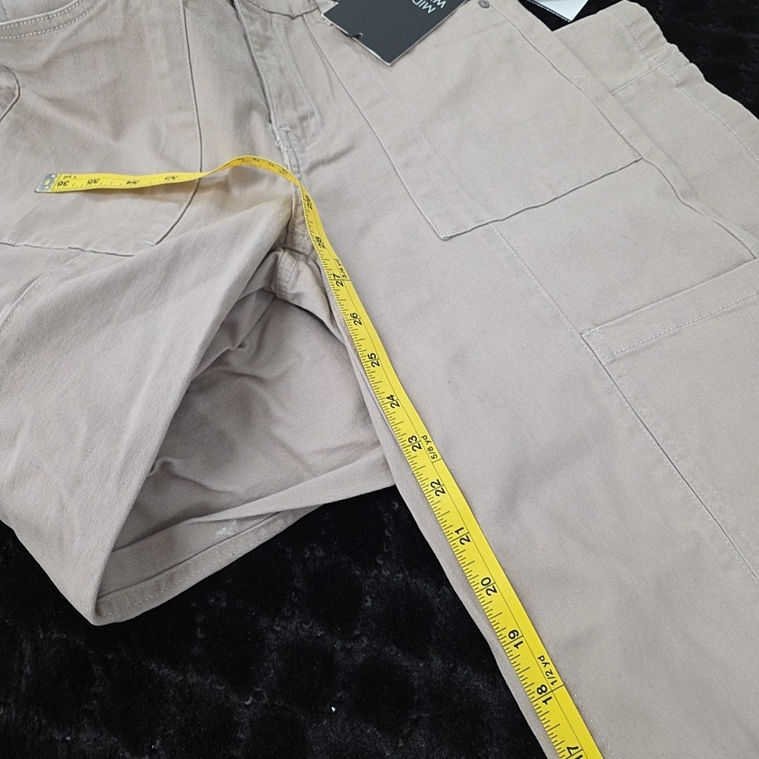 GirlIsh Size 7 / 28 Mid Rise Wide Leg Beige Khaki Cargo Pants NWT