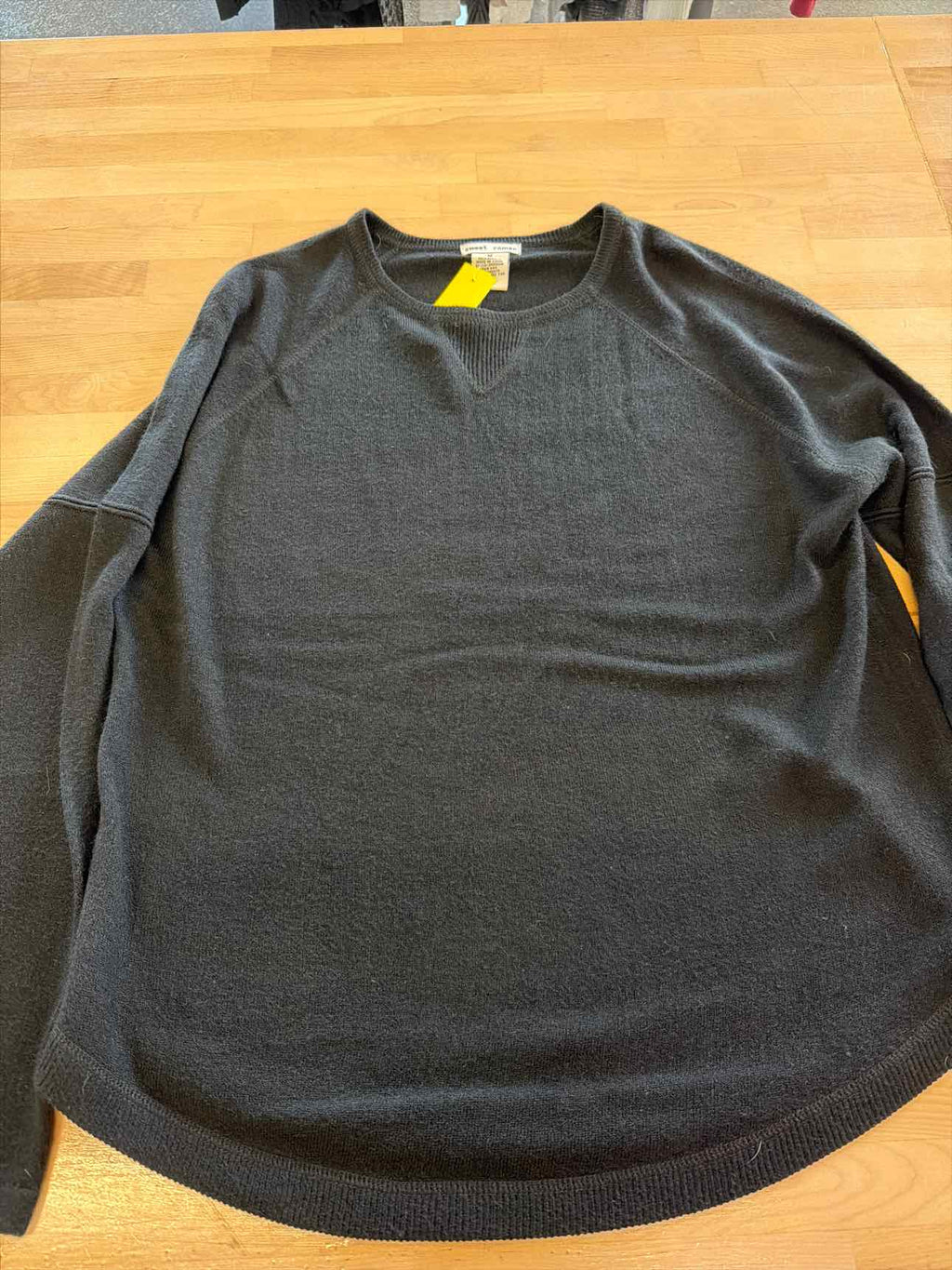 Sweet Romeo Size M Black Sweater