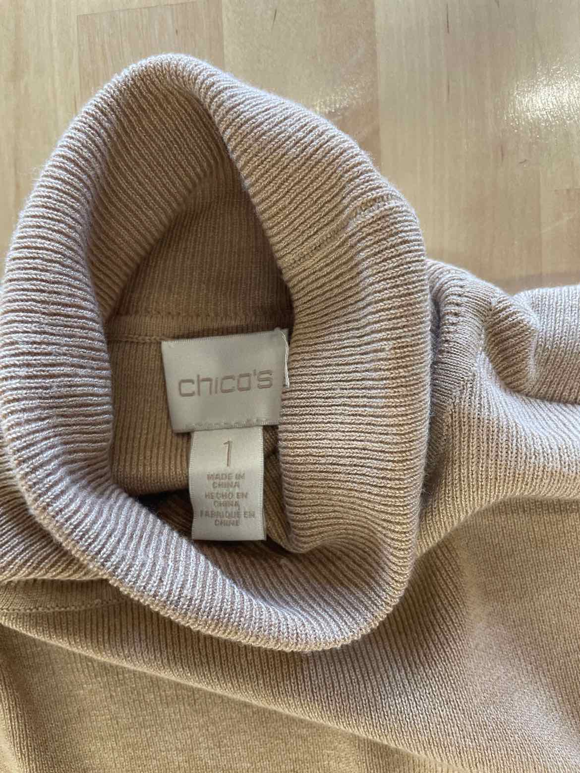 Chico's Size 1 Tan Turtleneck