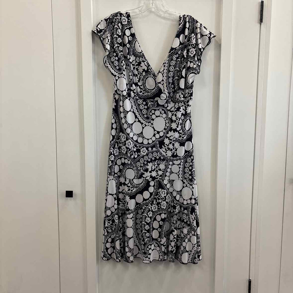 Mesmerize Size S Black White Dress
