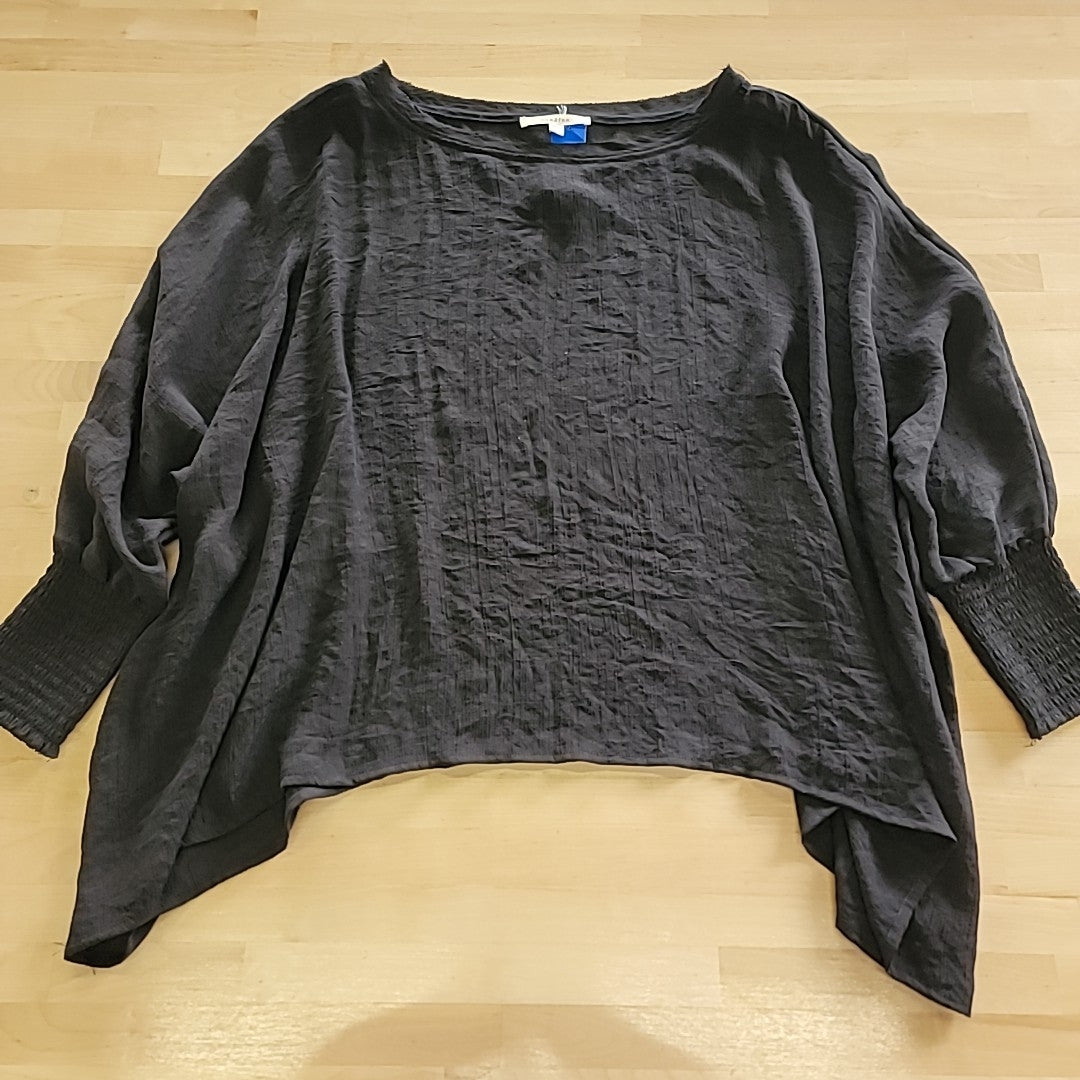 fun 2 fun Size M/L Black Blouse