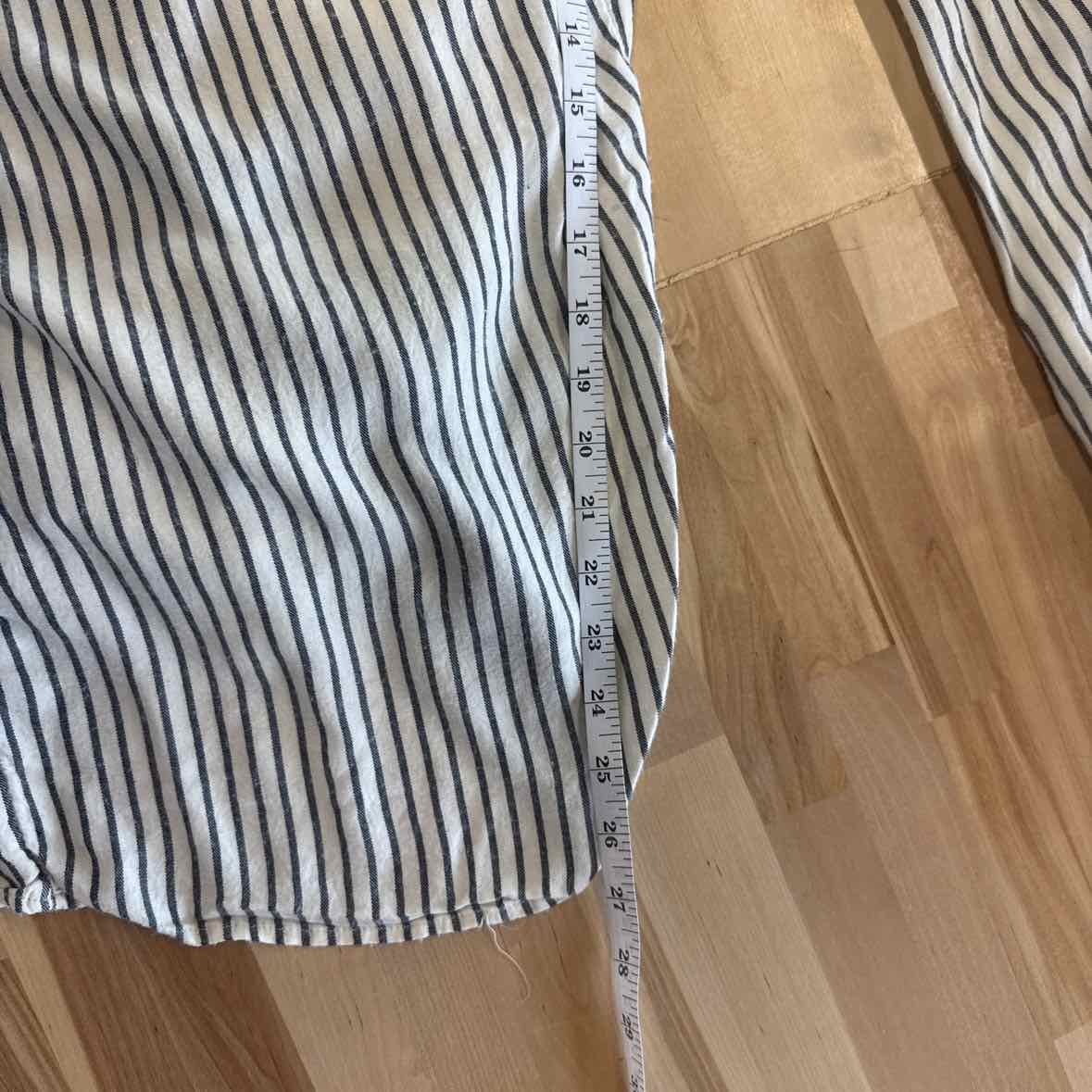 American Eagle Size S White Pants
