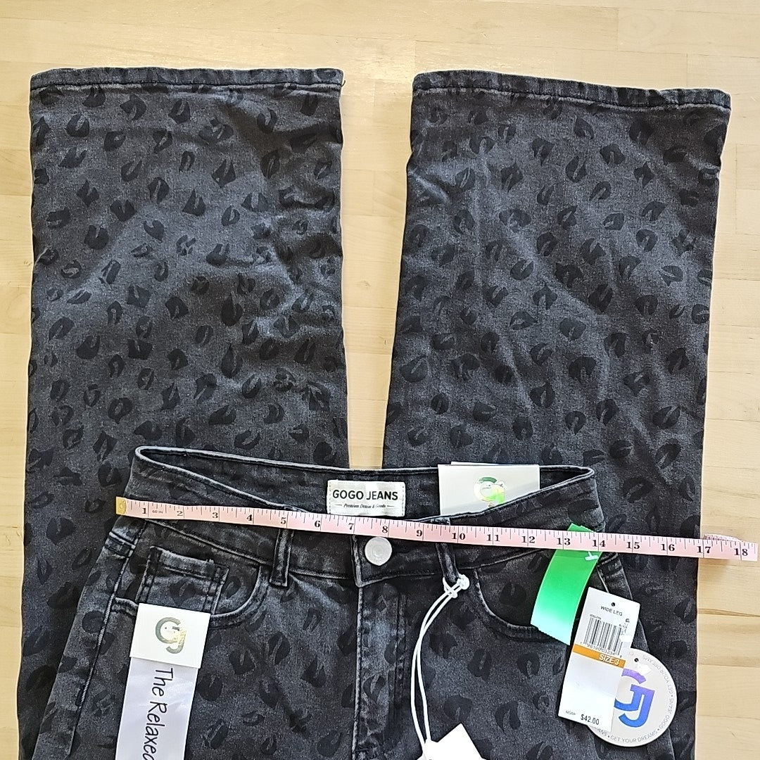 Juniors' Tonal Leopard-Print Wide-Leg Jeans - Black - 3
