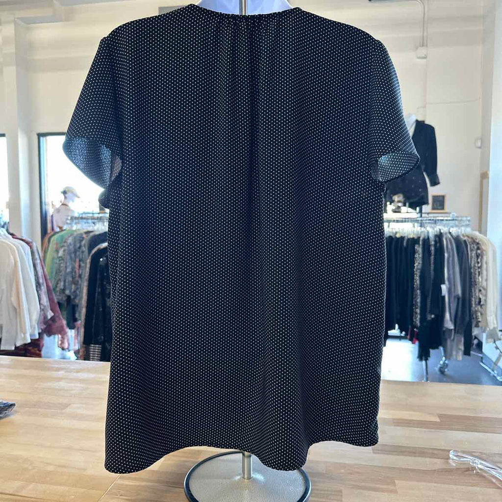 Hilary Radley Size L Black Blouse