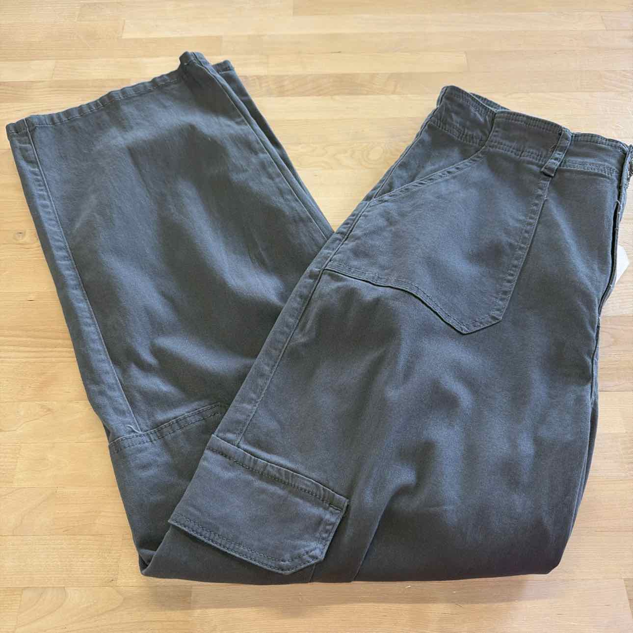 Celebrity Pink Trendy Plus Size Relaxed-Fit Straight-Leg Cargo Pants