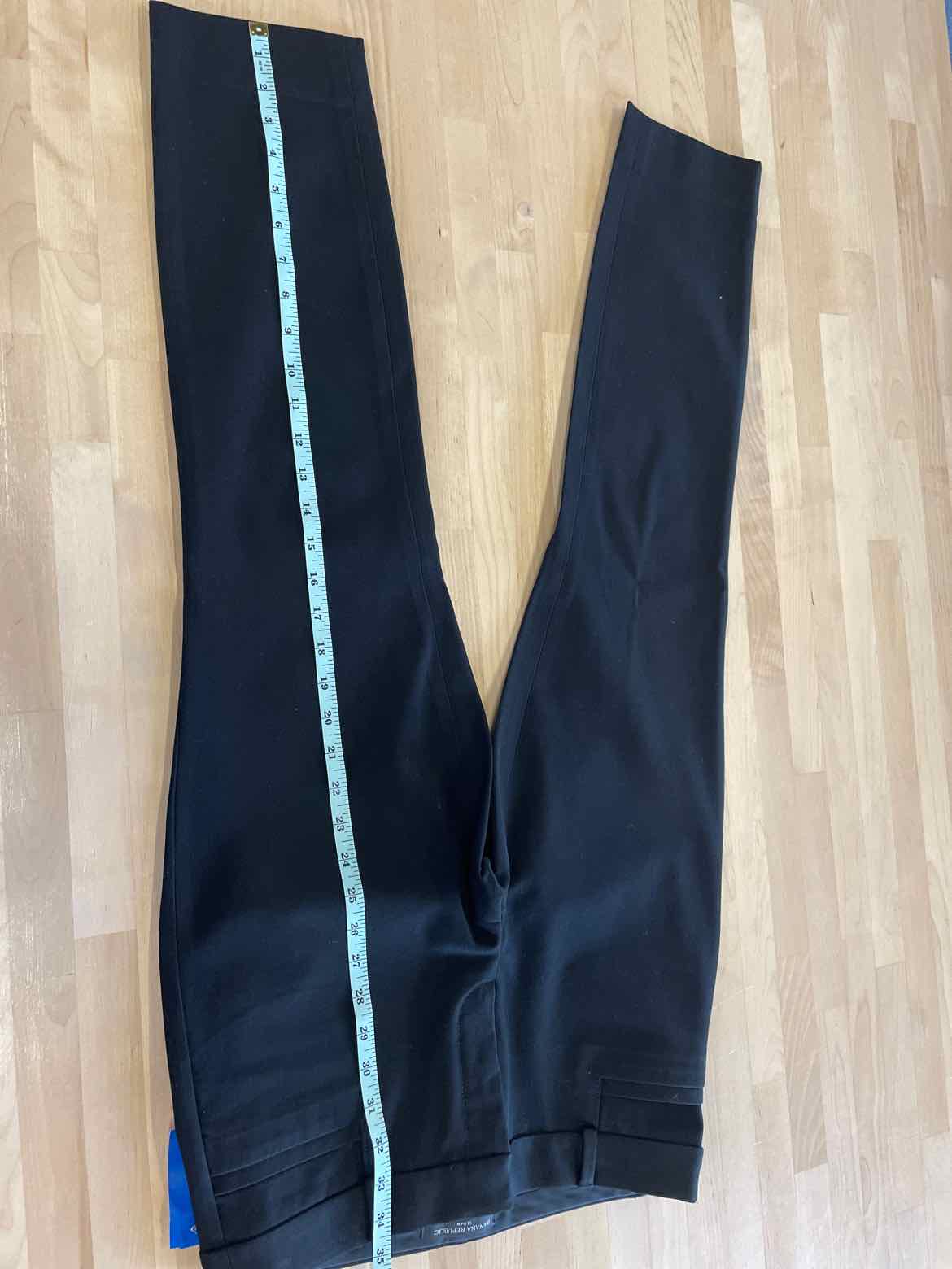 Banana Republic Size 4 Black Pants