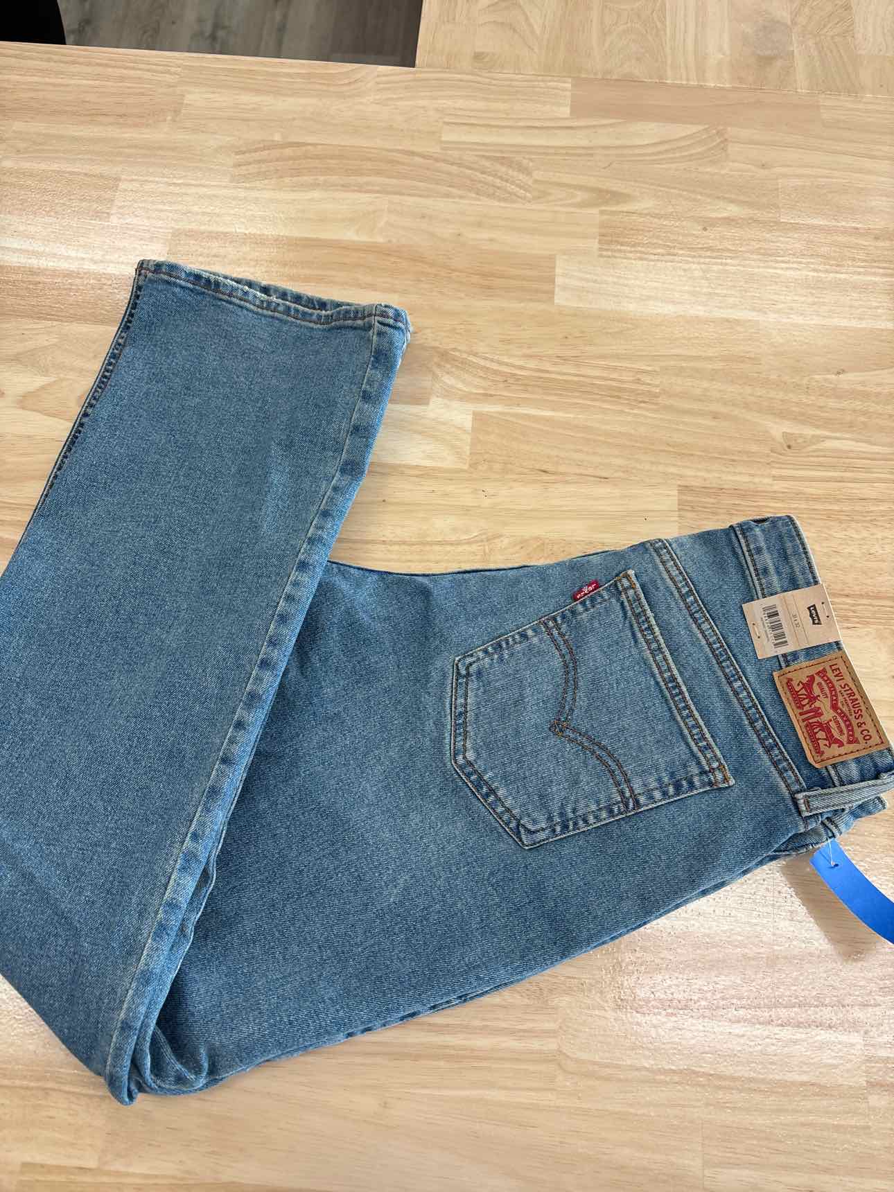 Levi's Size 31 Blue Denim New Jeans