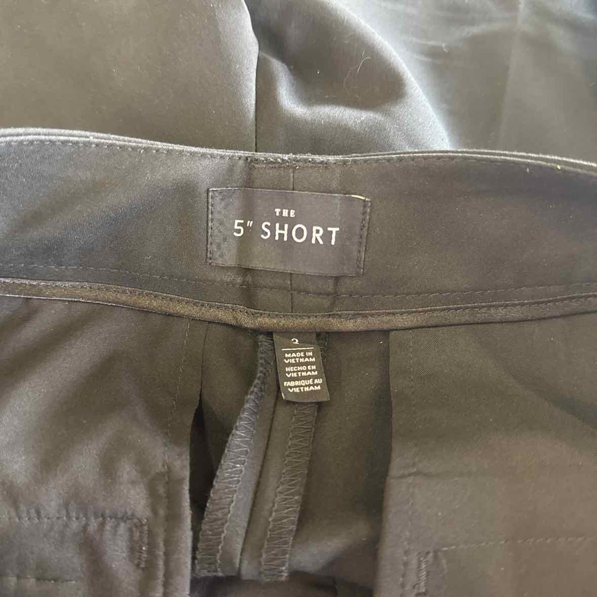 White House Black Market Size 2 Black Shorts