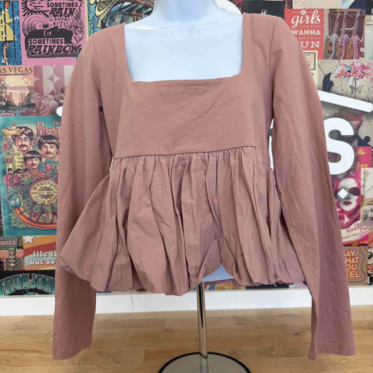 Steve Madden Size M Avielle Long-Sleeve Peplum Top