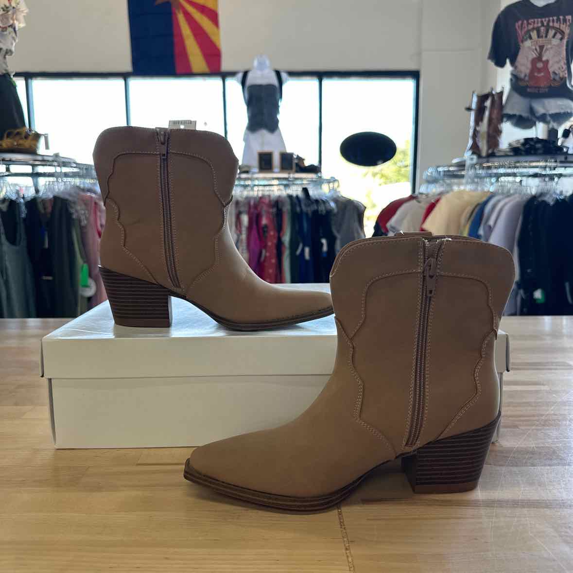 Shoe Size 7 Tan Wild Pair Lucie Western Booties