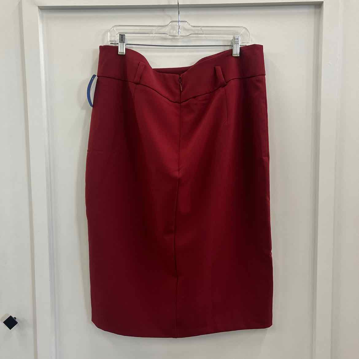 NY & Company Size 18 Red Preloved Skirt