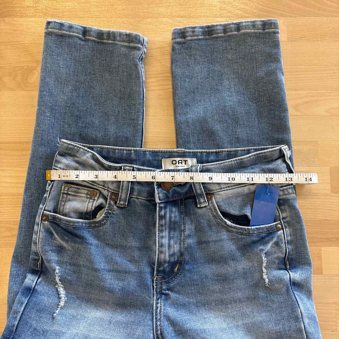 Oat Size 24 Blue Jeans