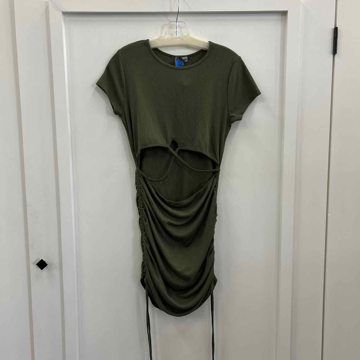 J For Justify Size L Green Preloved Dress