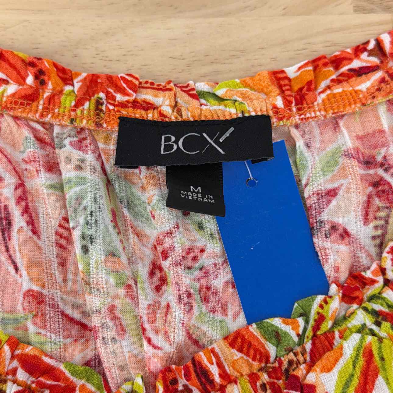 BCX Size M Printed Sleeveless Top