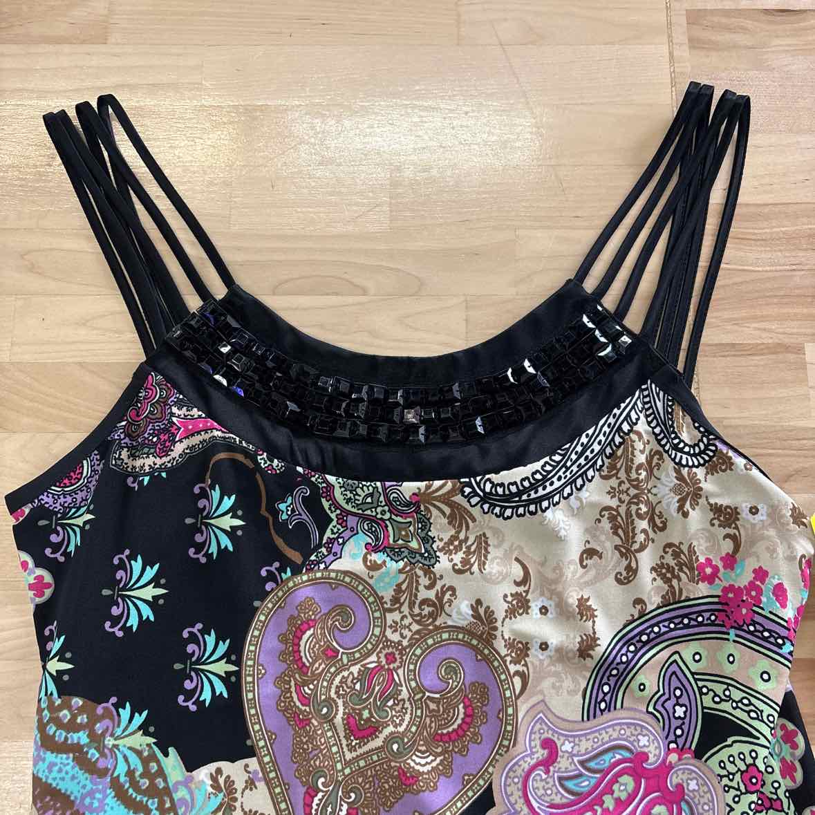 Mesmerize Size S Multi-Color Tank