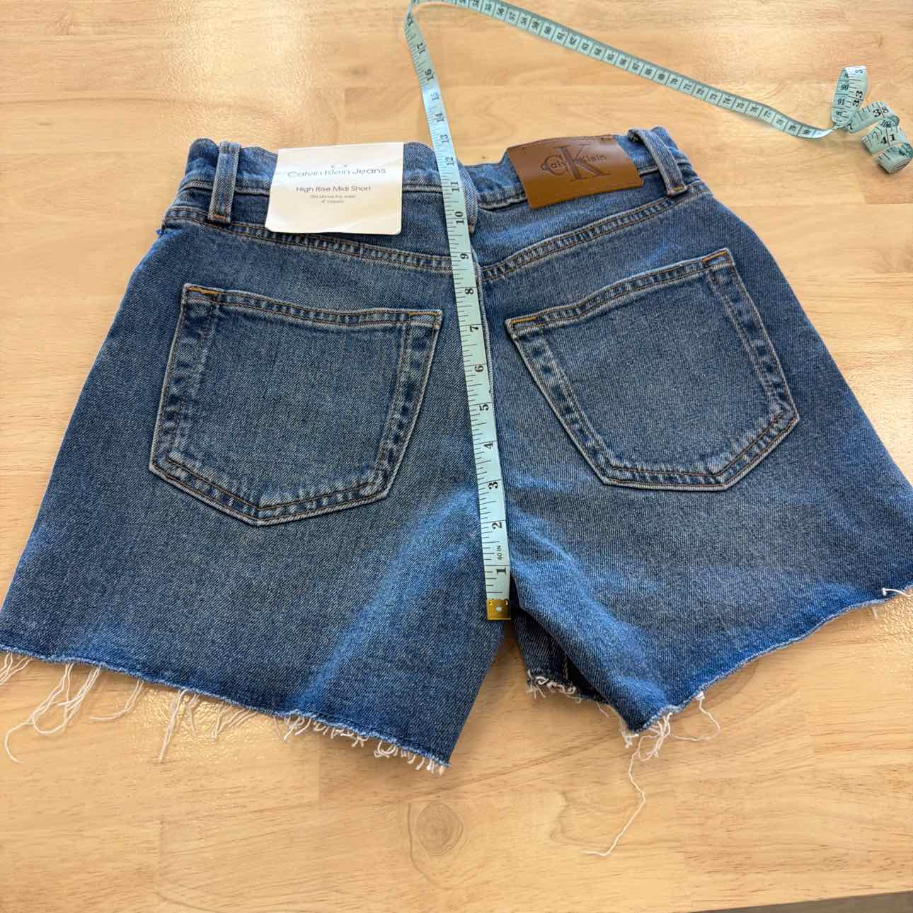 Calvin Klein Women Size 24 Blue New Shorts