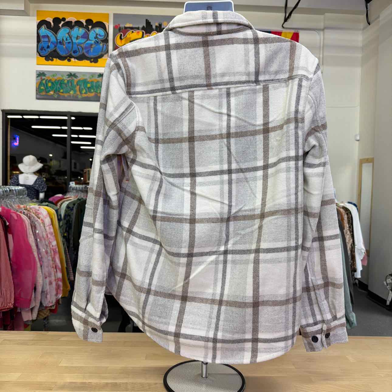 Magaschoni Size M White Preloved MENS Button Down Shirt