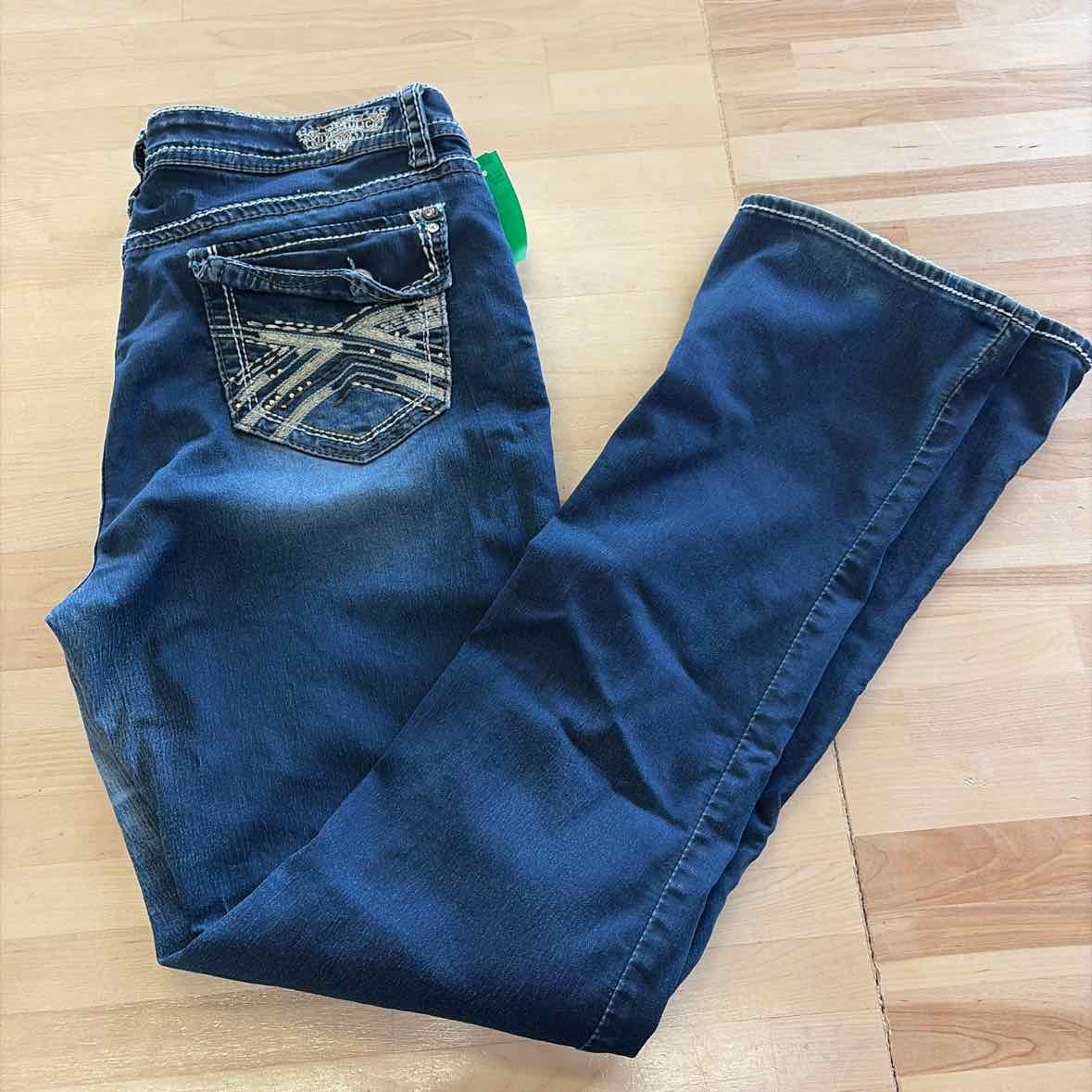 Hydraulic Size 17 Blue Denim Preloved Jeans