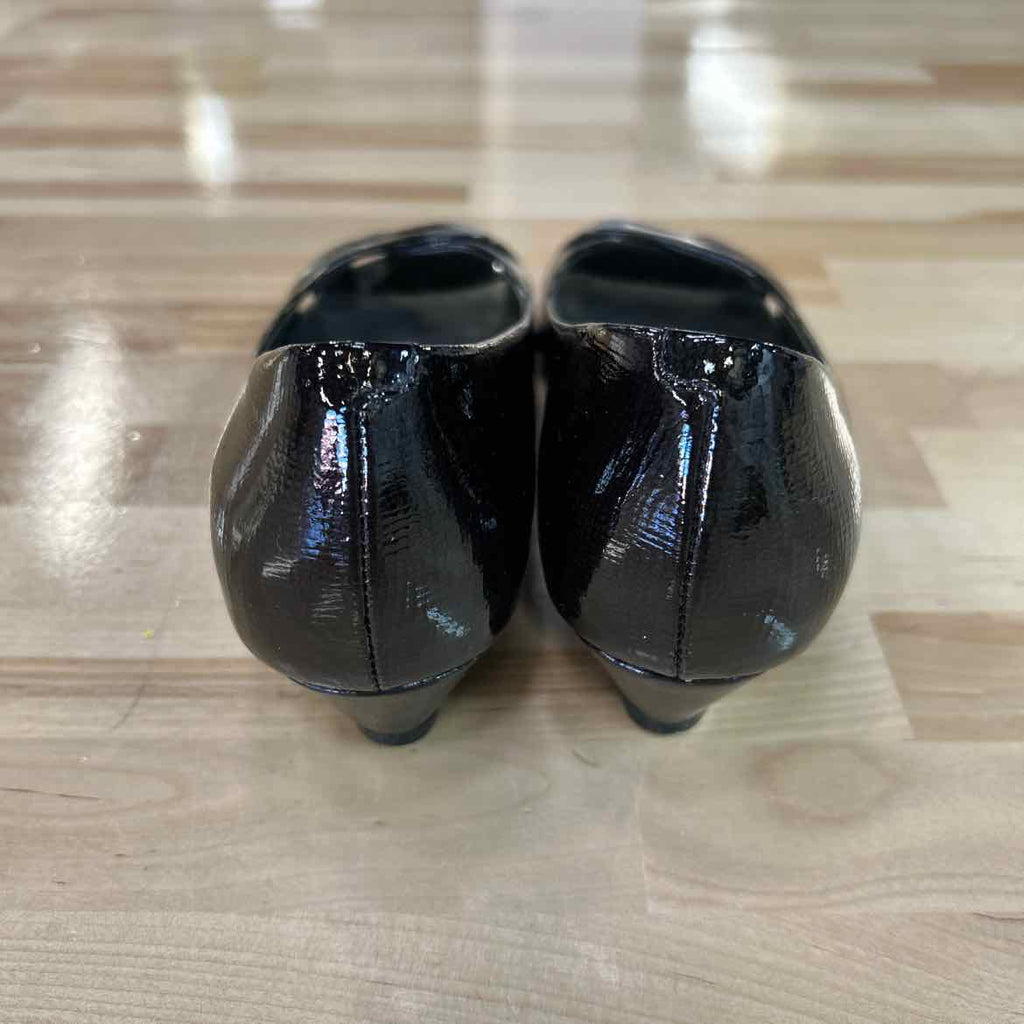 Cole Haan Size 6.5 Black Preloved Heels