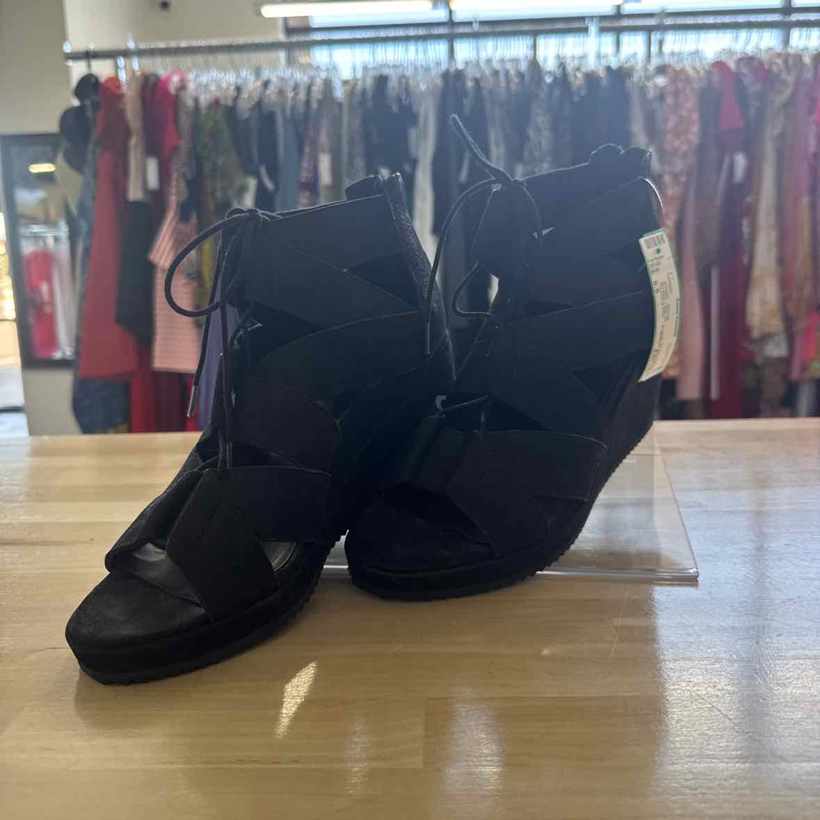 Eileen Fisher Shoe Size 9.5 Black Wedges