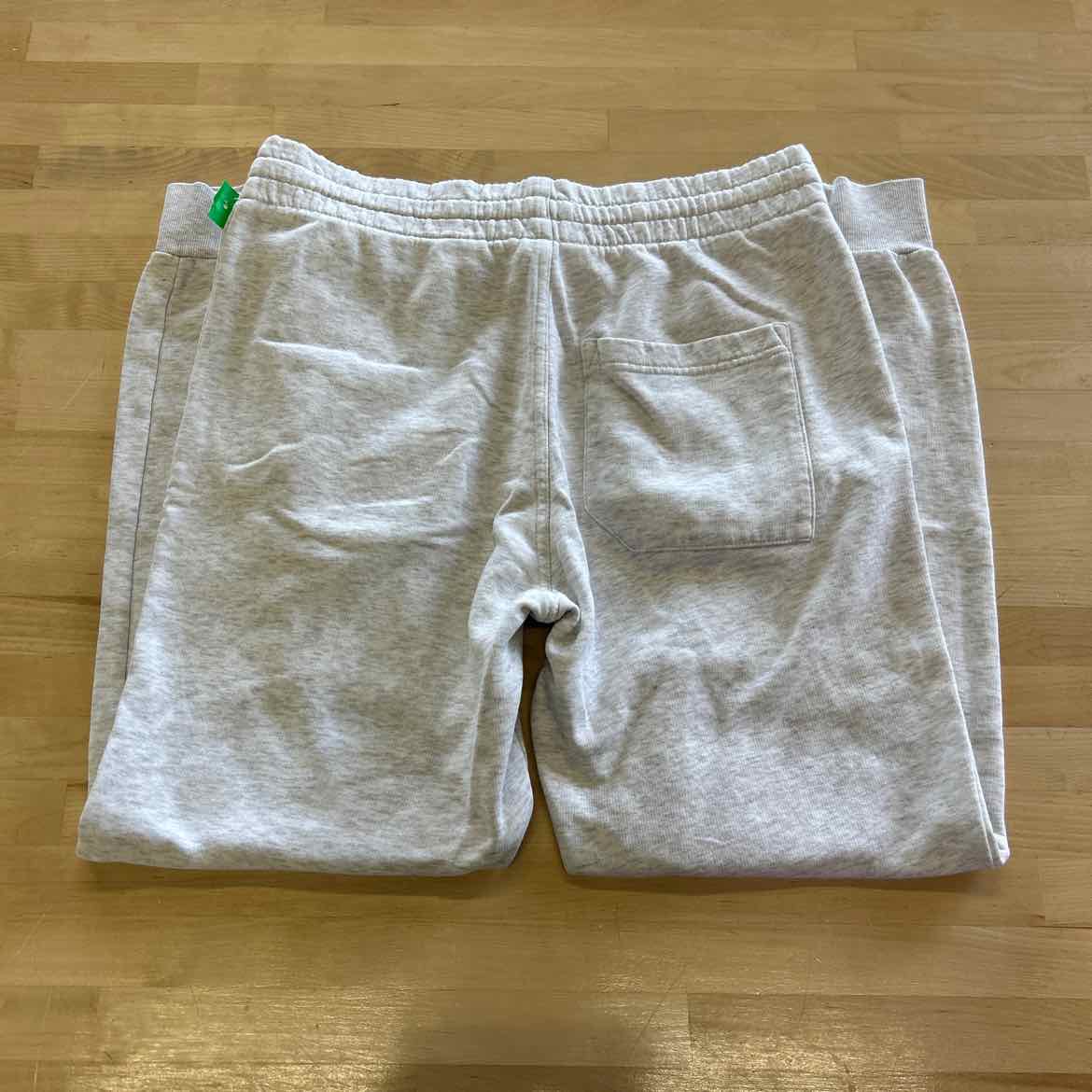 Divided Size S Gray Preloved Lounge