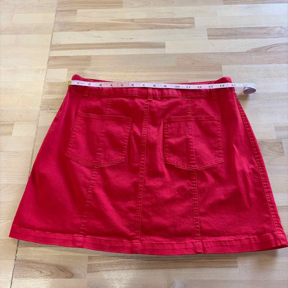 Bongo Size M Red Preloved Skirt