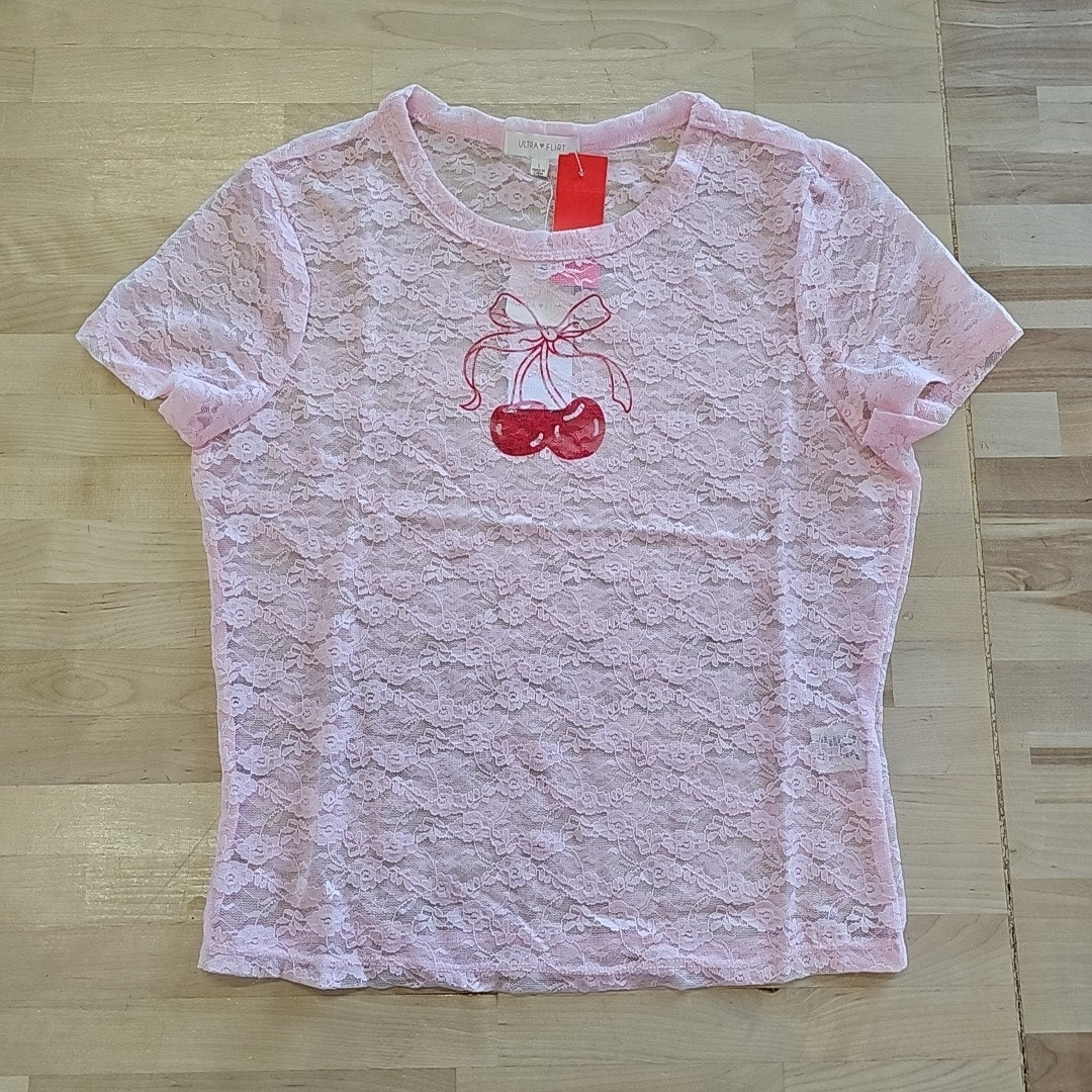 Ultra Flirt Juniors' Graphic Lace Tee - Ballet Slipper