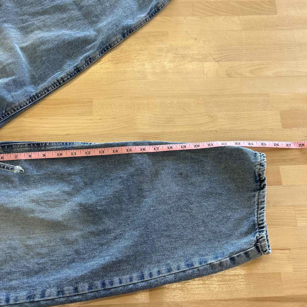 Ban.jara Size 7 Blue Denim Barrel Stylel Jeans