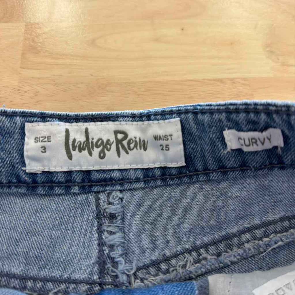 Indigo Rain Women Size 3 Blue New Shorts