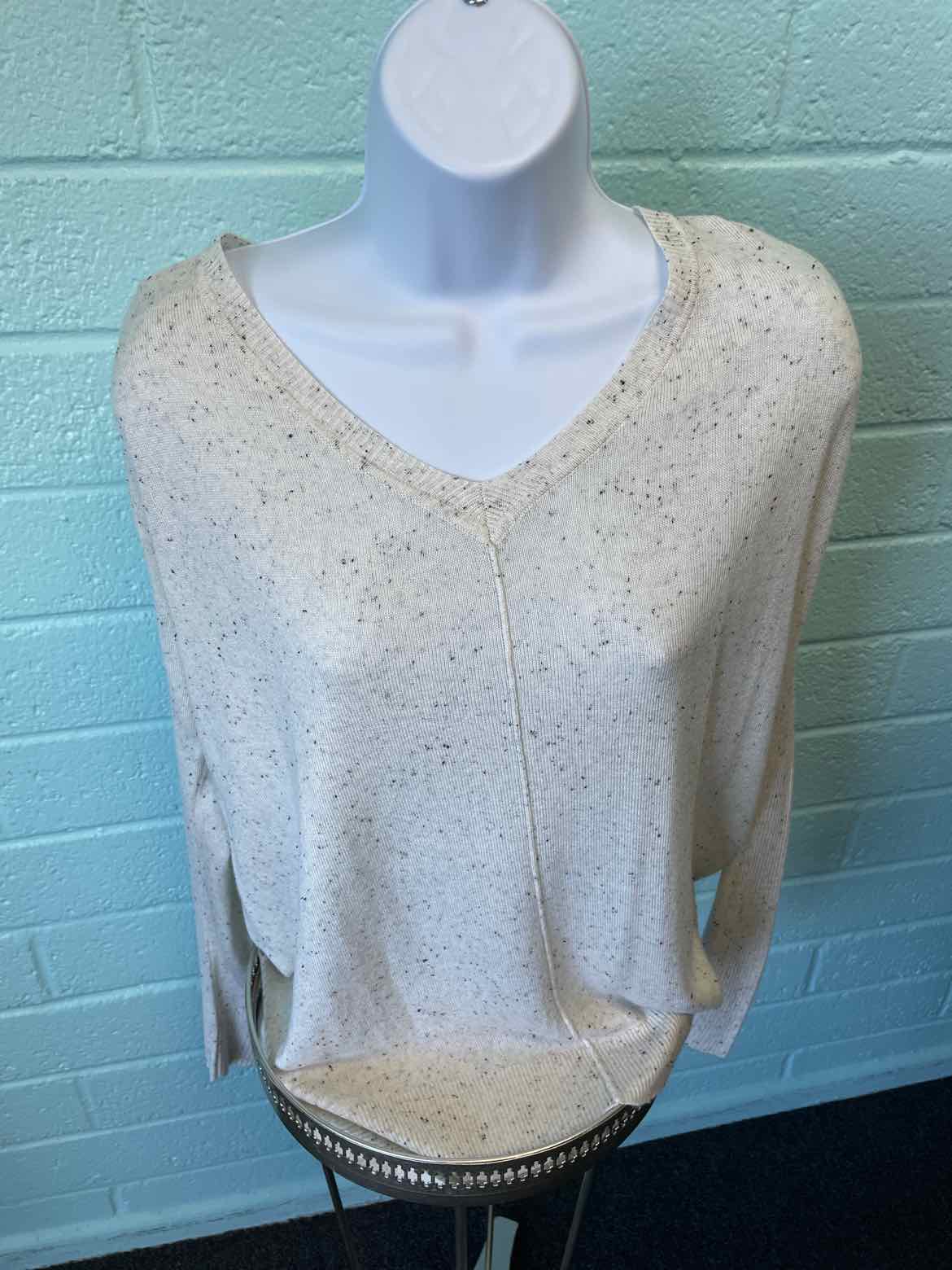 Cremieux Size L Oatmeal Sweater