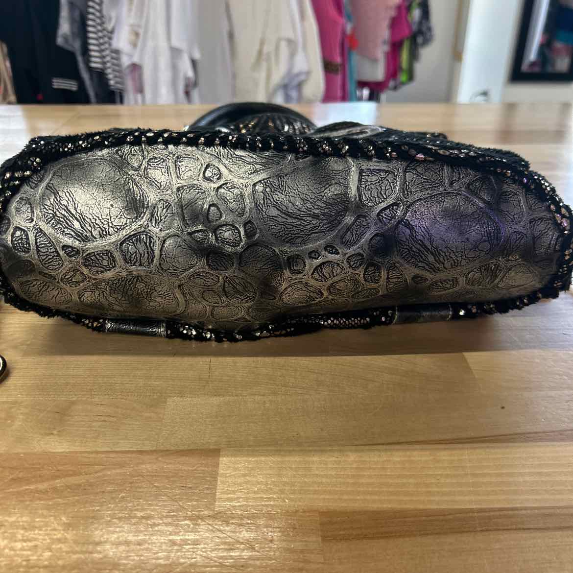 gg...ing Black/Silver Studs Preloved Handbag