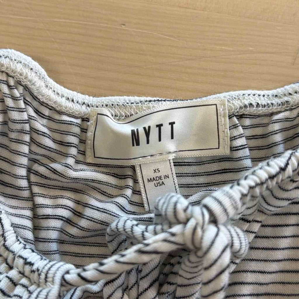 NYTT Size XS White Black Preloved Bodysuit