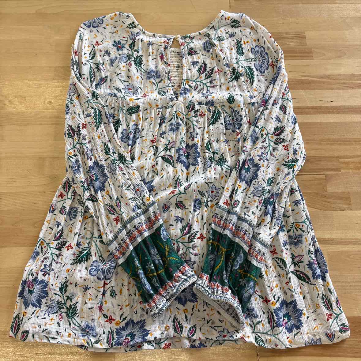 Old Navy Size XL White Blouse