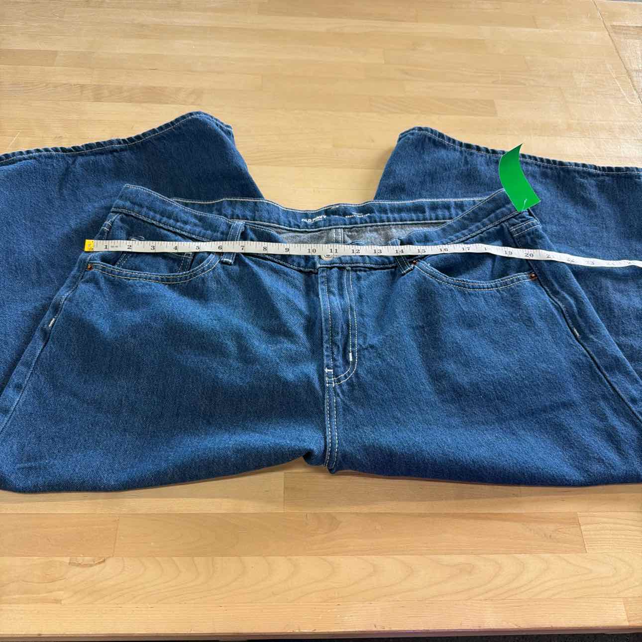 Old Navy Size 18 Denim Preloved Capris
