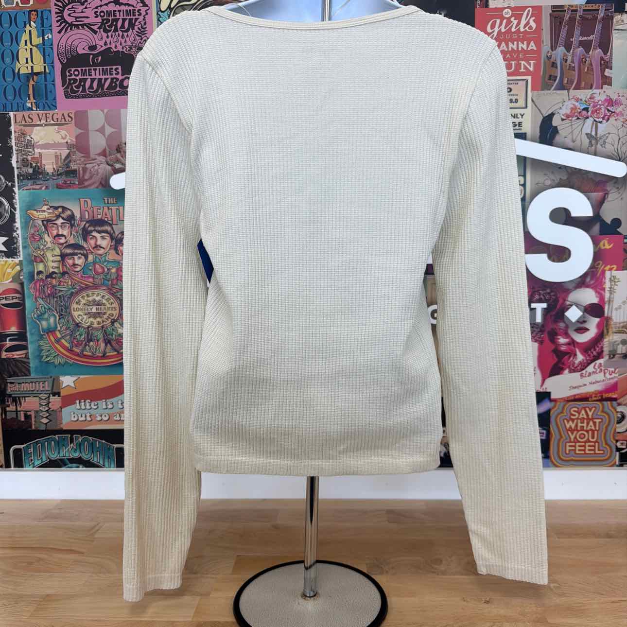 hippie rose Size XL Notched Neck Glitter Ribbed Long Sleeve - Winter White