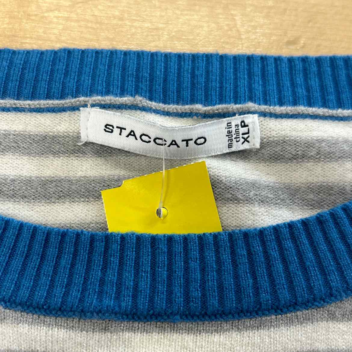 Staccato Size XLP Gray Sweater