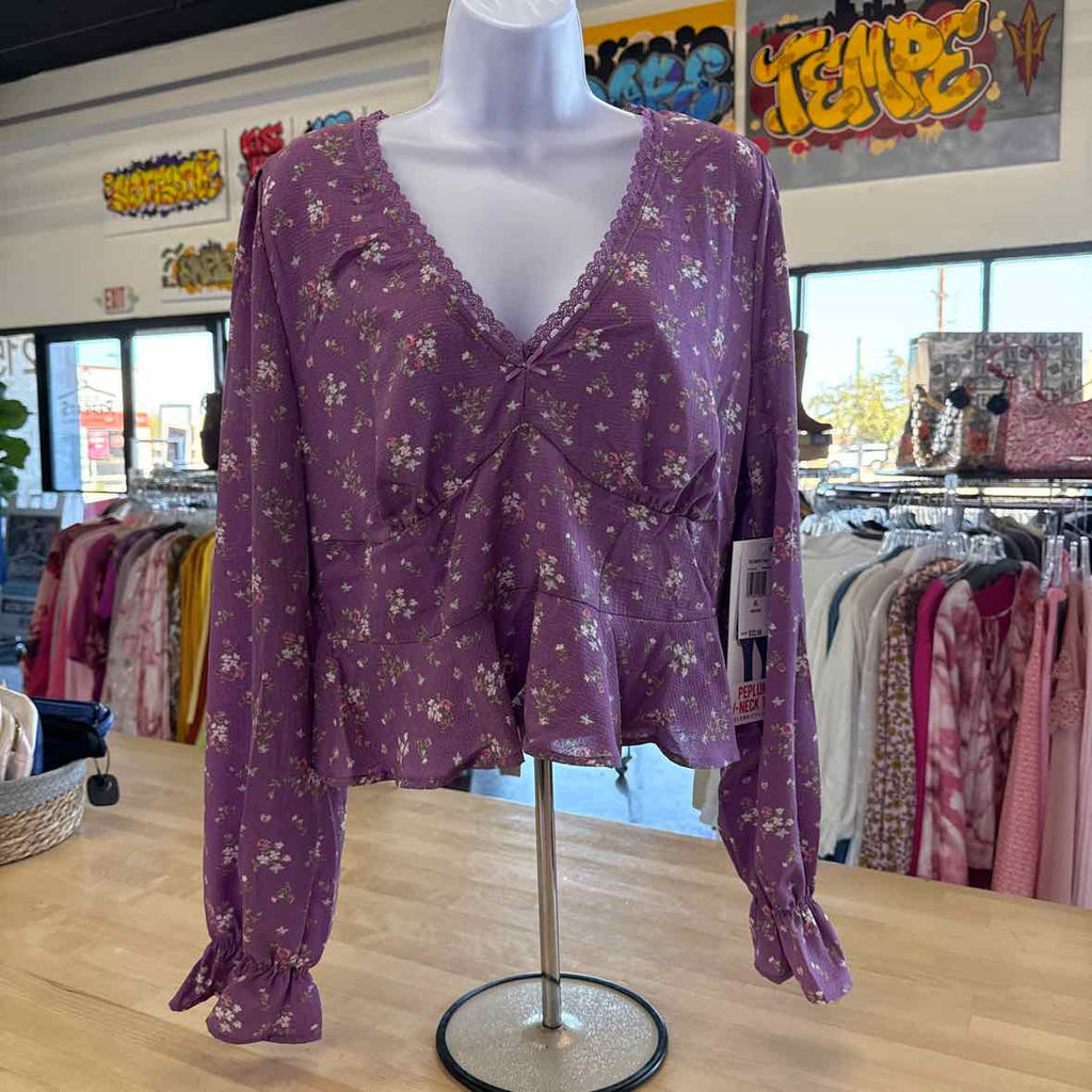 Celebrity Pink Juniors' V-Neck Printed Peplum Long Sleeve Top