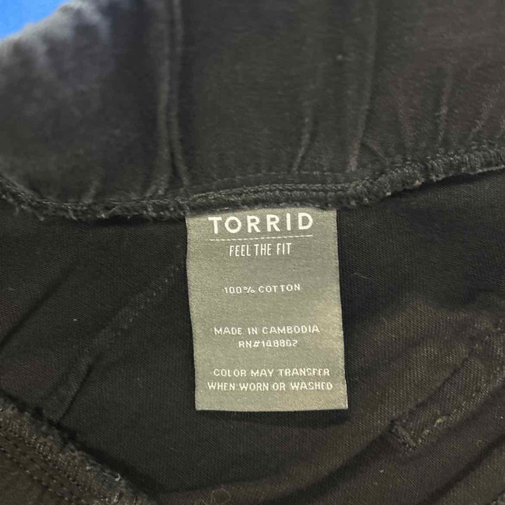 Torrid Women Size L Black Preloved Shorts