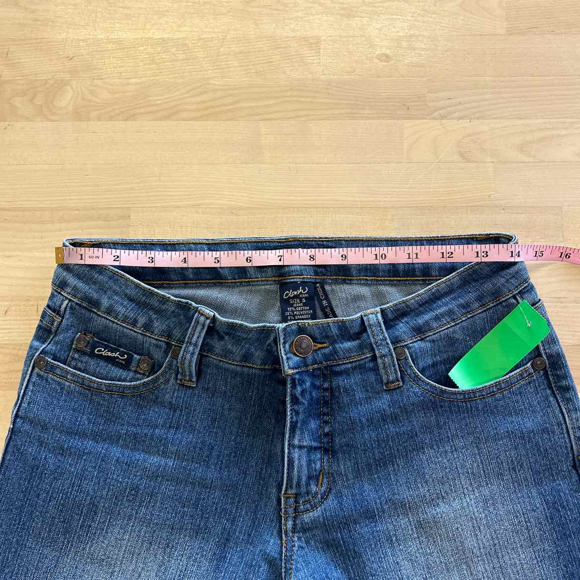 Clash Size 5 Blue Denim Preloved Capris