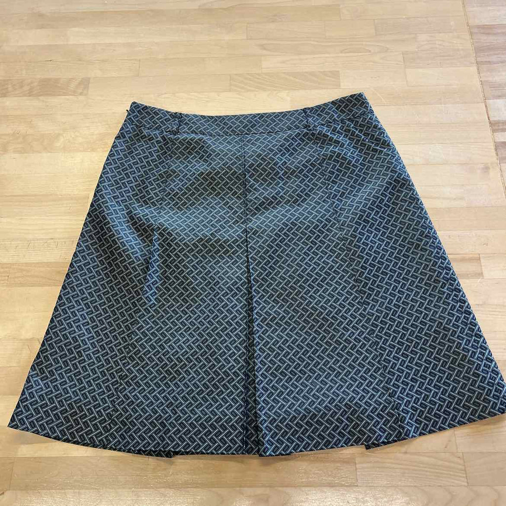 Kenneth Cole Size 6 Grey Preloved Skirt