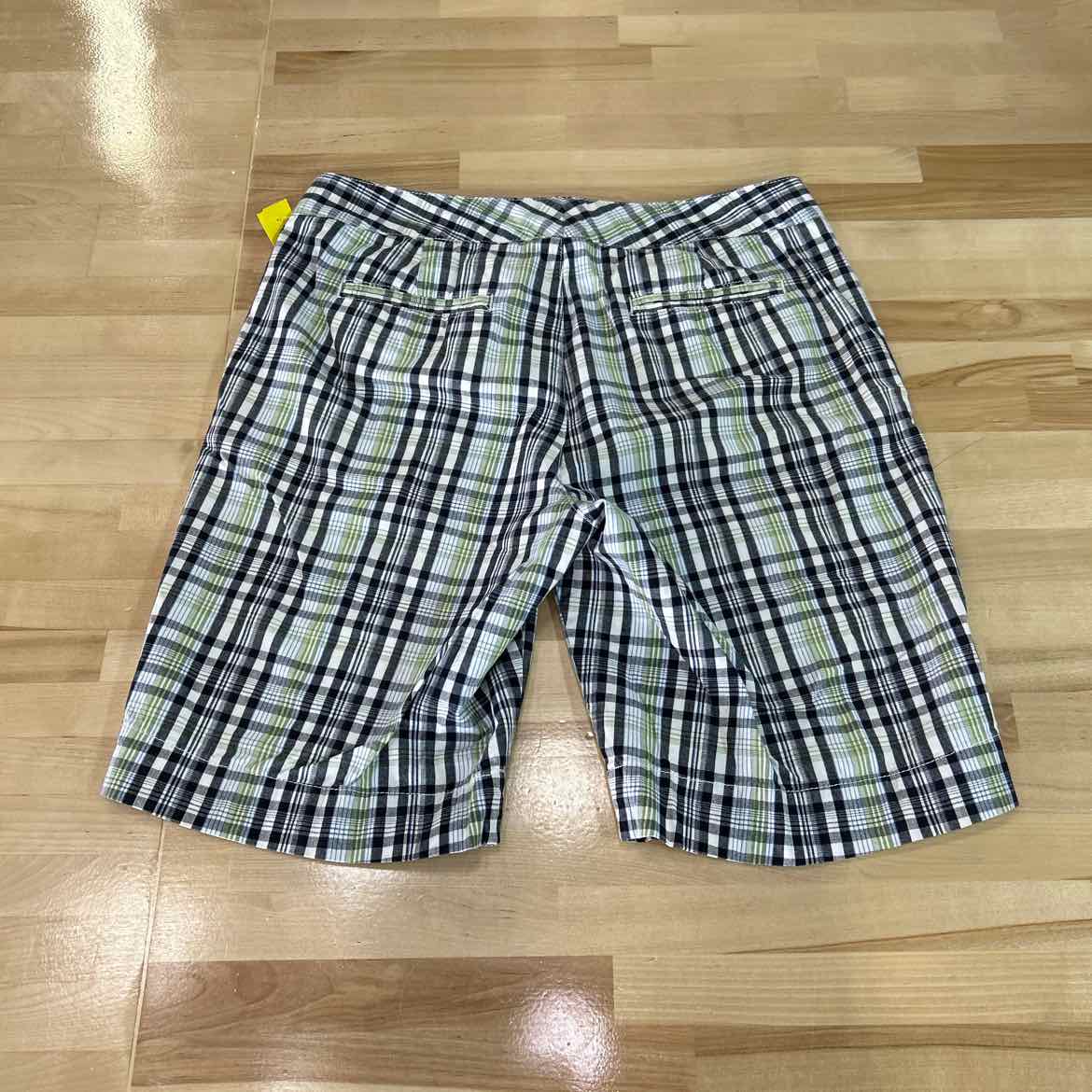 dockers Women Size 10 White Green Preloved Shorts