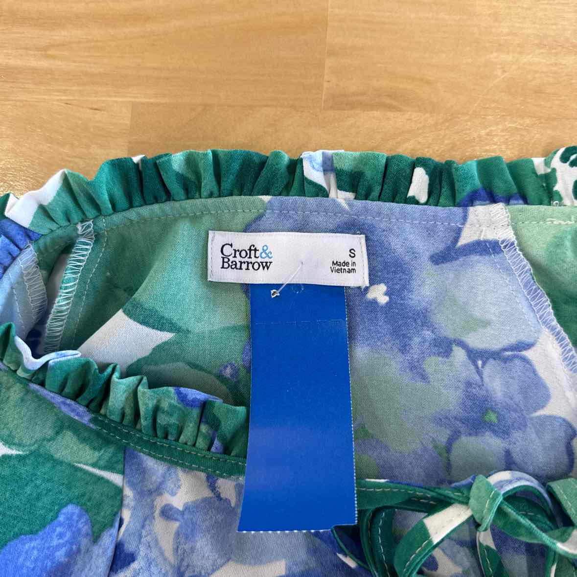 Croft&Barrow Size S Green Blouse